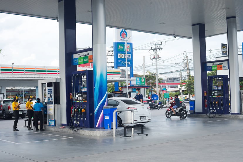 Editors%2 Fimages%2 F1640224214886 Motorist Thailand Petrol Prices In Bangkok 2021 Featured