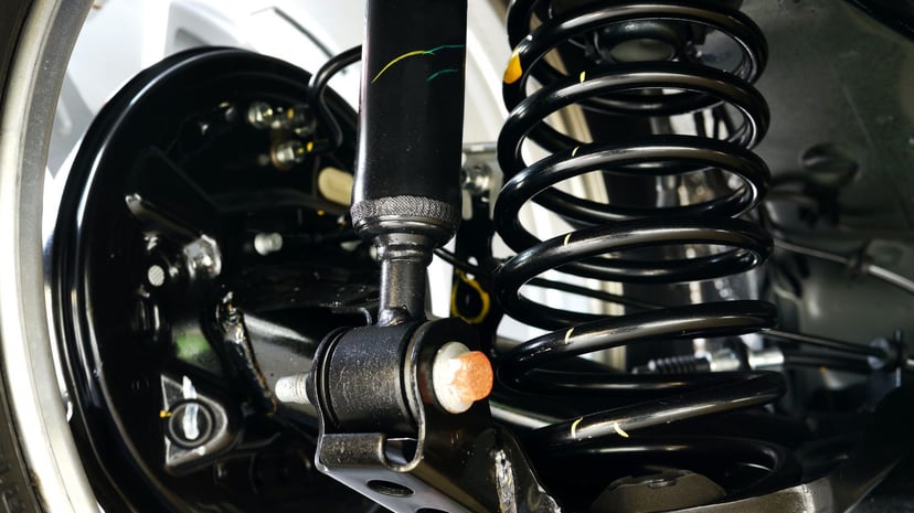 Editors%2 Fimages%2 F1648456414984 Shock Absorbers For Cars 2048x1152