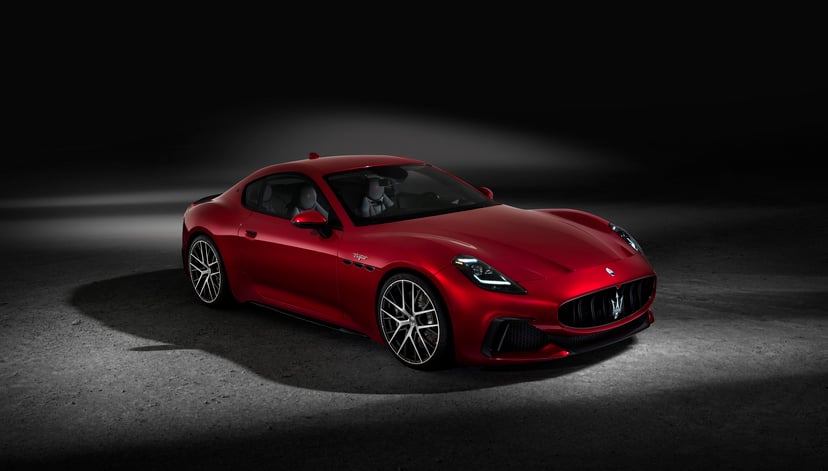 Maserati GranTurismo 2024 ขับเคลื่อนด้วยน้ำมันหรือไฟฟ้า?, photo 1