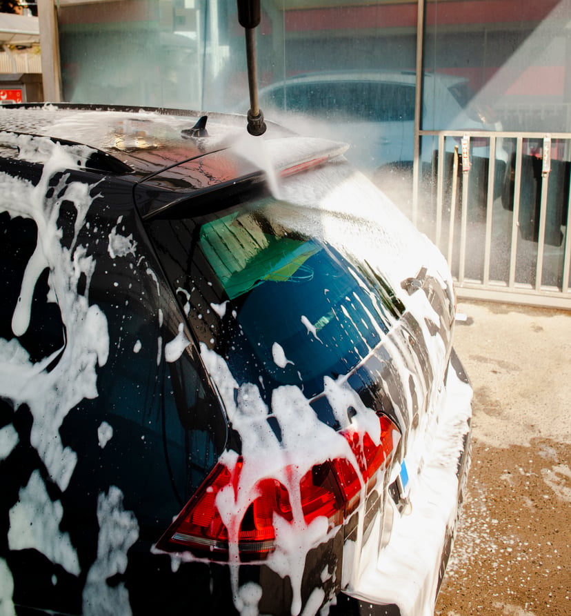 Stick Spraying Water Car