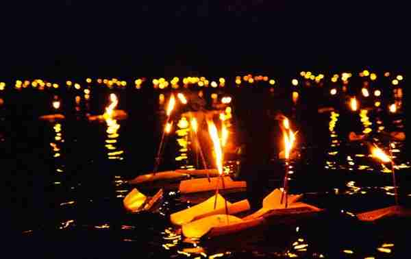 Where are the 2023 Loy Krathong festivals being held?, photo 5