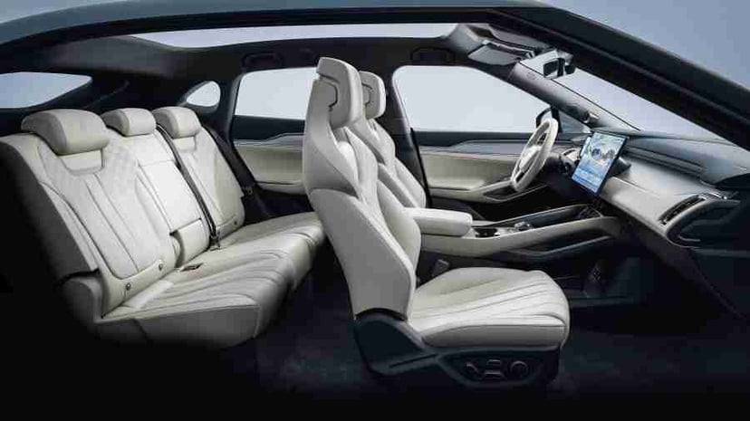 Editors%2 Fimages%2 F1700713668033 Byd Song L Interior 06