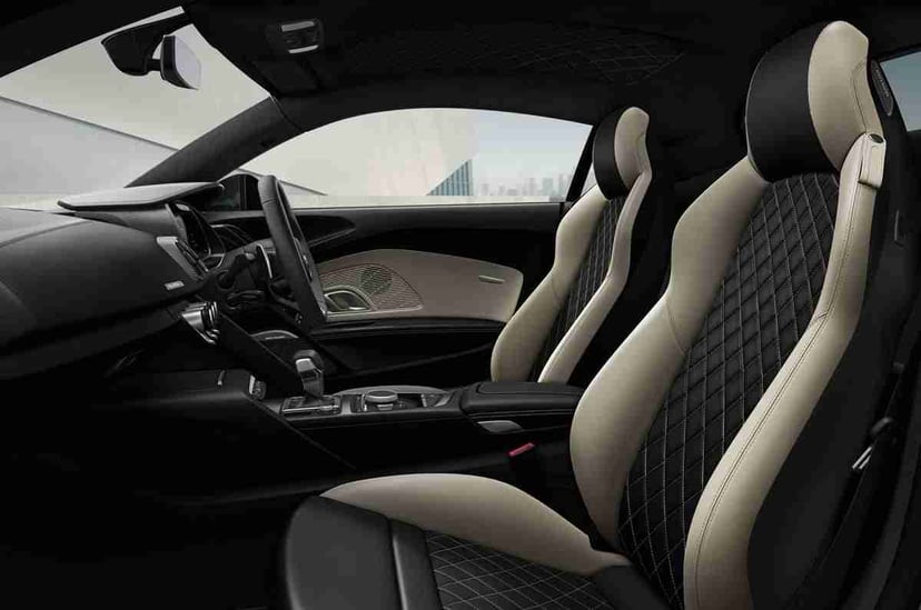Editors%2 Fimages%2 F1705916834003 Audi R8 Coupe Japan Final Edition 4