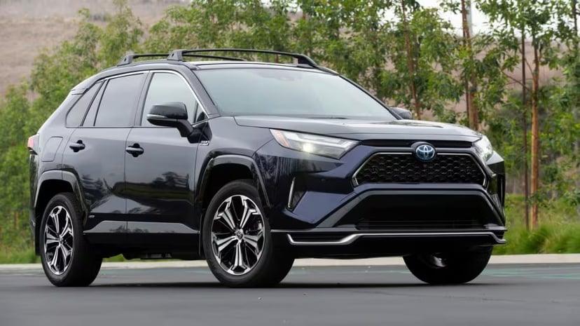Editors%2 Fimages%2 F1725269080374 2023 Toyota Rav4 Prime Frt 3qtr 11zon