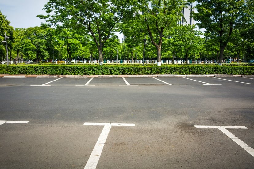 Empty Parking Lot 1127 3298
