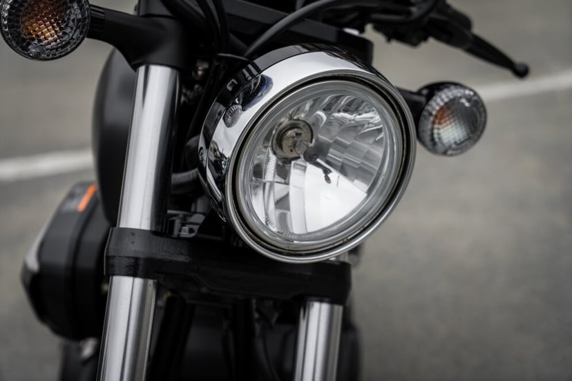 Close Up Vintage Motorcycle 1232 2668