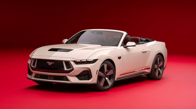 รถสปอร์ต Ford Mustang