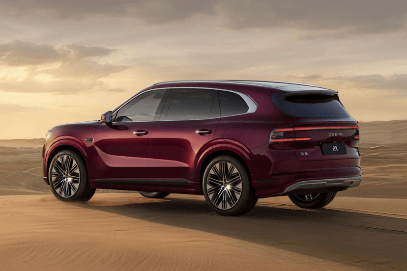 The Zeekr 8 X Has Officially Launched In China, The Flagship 900 V Suv Is Slated For A Global Rollout Starting In Q3 2026