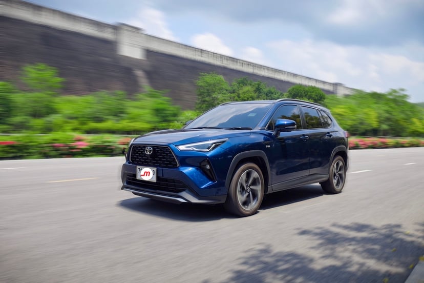 Toyota Yaris Cross 2026 running