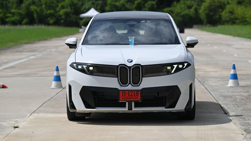 Motormouth My Bmw I X3 Experience In Thailand With Car Nuts And Coconuts