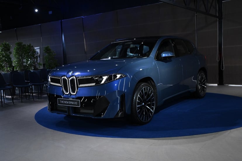 The New BMW iX3 50 xDrive M Sport