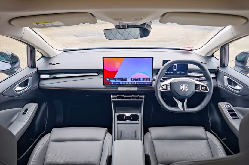 Front cabin of MG URBAN