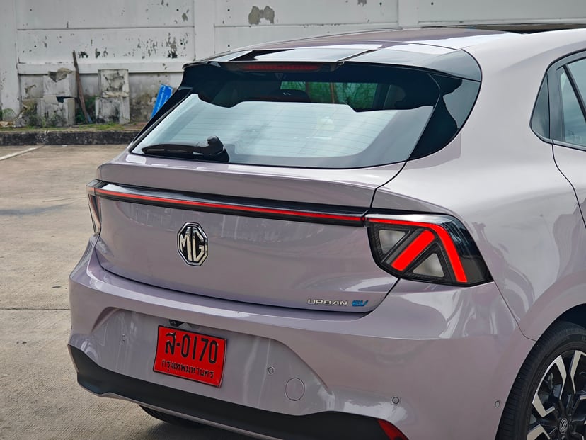 Rear light design of MG URBAN