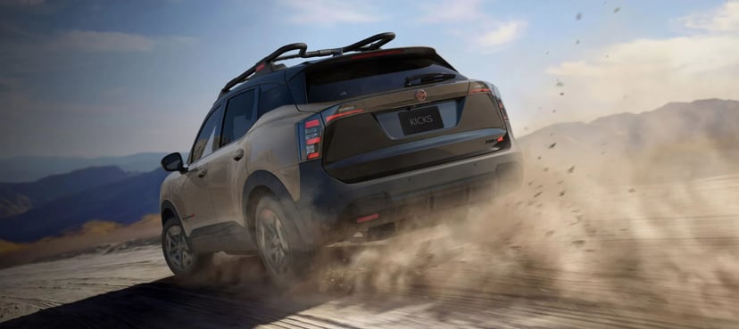 Nissan Kicks Rock Creek exterior and roof rack