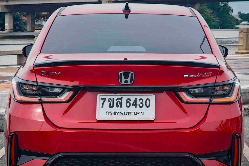 โลโก้และบทสรุปราคา Honda City eHEV 2026