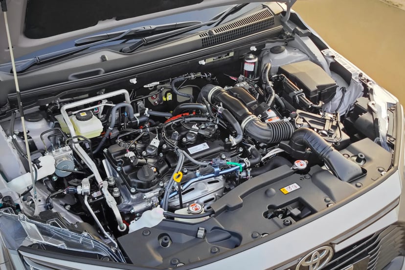 Hybrid engine under the bonnet of Toyota Yaris ATIV HEV