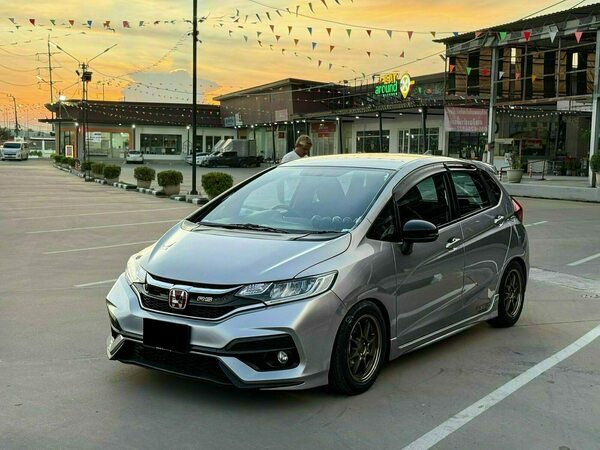 HONDA  JAZZ RS