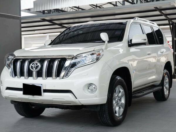 TOYOTA LANDCRUISER PRADO
