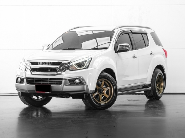 ISUZU MU-X 3.0 DVD NAVI