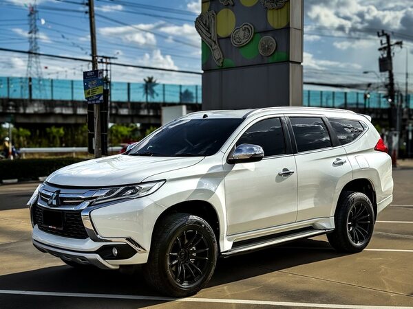 MITSUBISHI PAJERO SPORT 2.4 GT PREMIUM