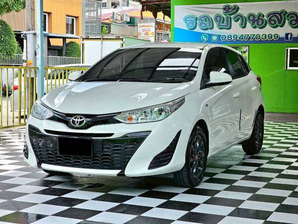 TOYOTA YARIS CVT 1.2