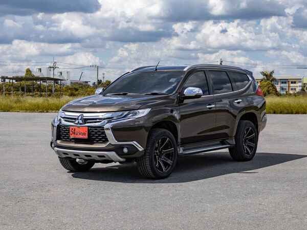 MITSUBISHI PAJERO SPORT 2.4 GT