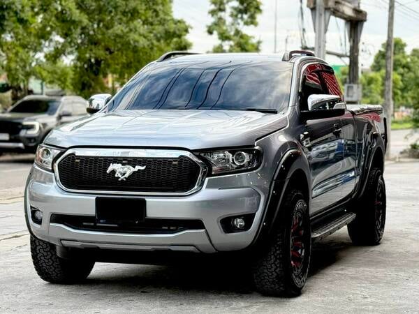 FORD RANGER HI-RIDER 2.2AUTO XLT