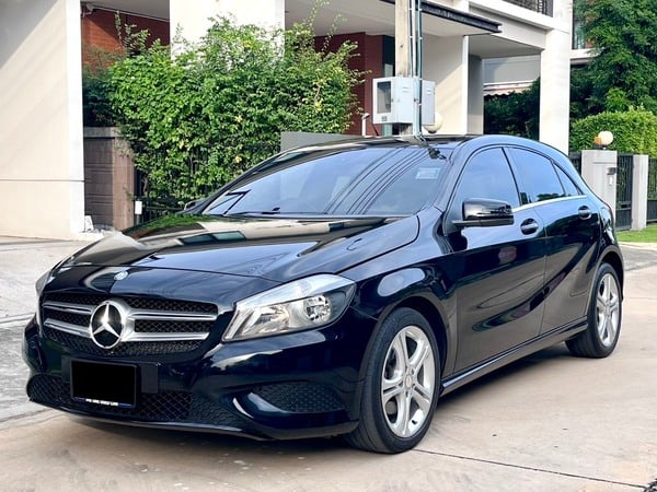 MERCEDES BENZ A180 1.6 STYLE