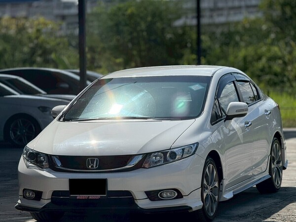 HONDA CIVIC FB 2.0 EL