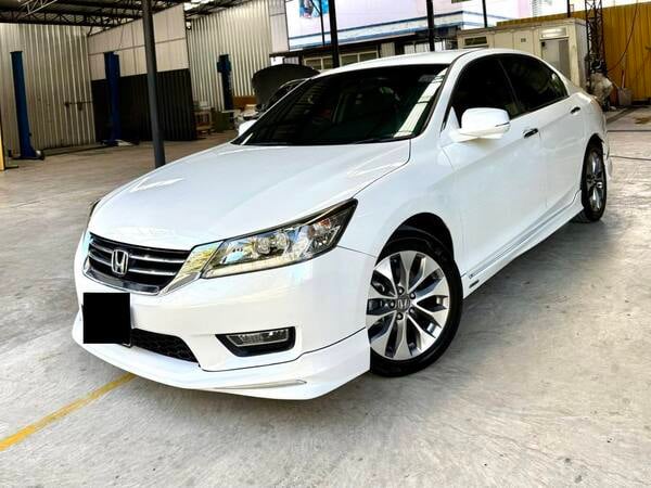 HONDA ACCORD 2.4 EL