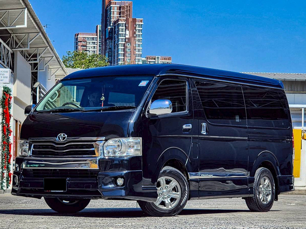 TOYOTA VENTURY 3.0 V AUTO
