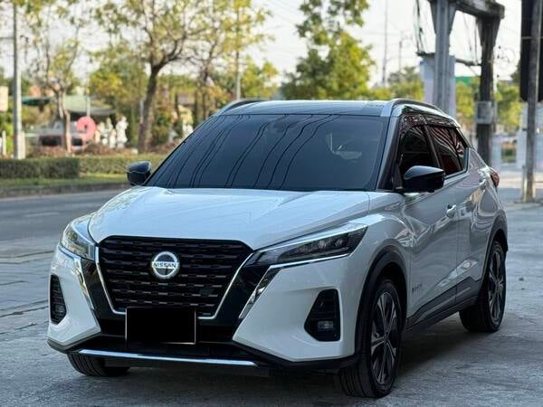 NISSAN KICKS 1.8VL TOP