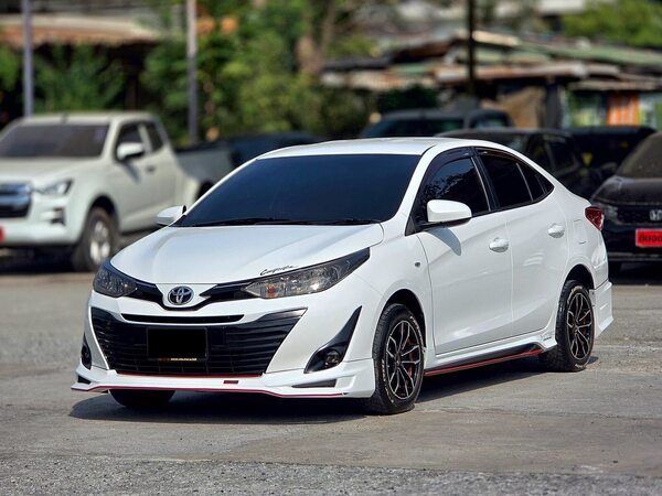 TOYOTA YARIS ATIV 1.2