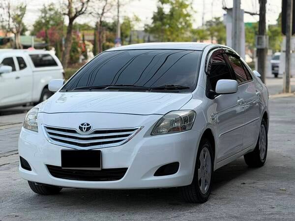 TOYOTA VIOS 1.5E AUTO