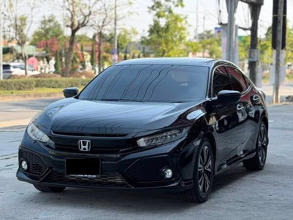 HONDA CIVIC FK 1.5TURBO HATCHBACK