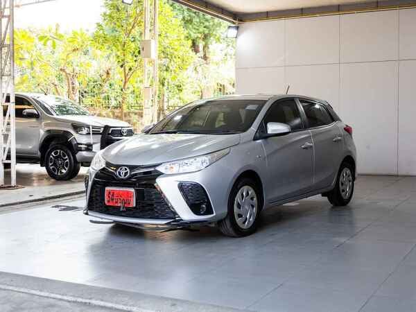 TOYOTA YARIS 1.2 ENTRY