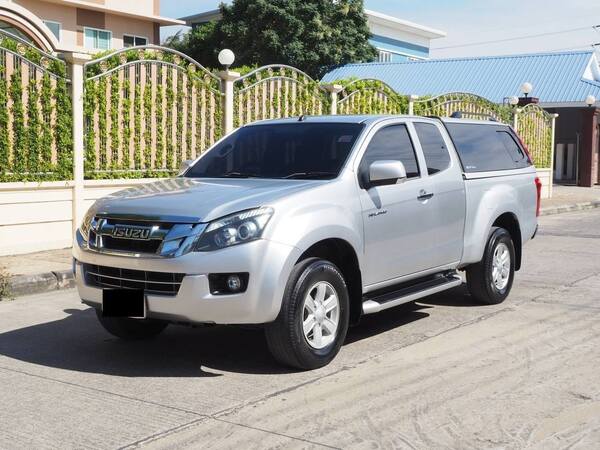 ISUZU D-MAX ALL NEW SPACECAB HI-LANDER 2.5 VGS Z