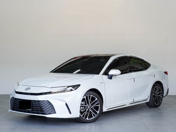 TOYOTA CAMRY 2.5 HEV PREMIUM LUXURY