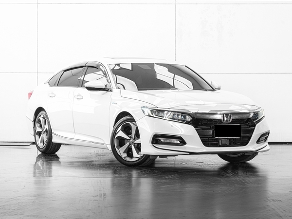 HONDA ACCORD 2.0 HYBRID TECH