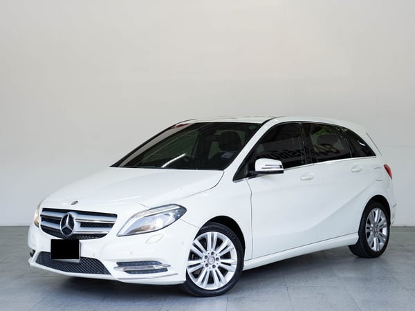 MERCEDES BENZ B200 HATCHBACK 1.6 SPORTS BLUE EFFICIENCY