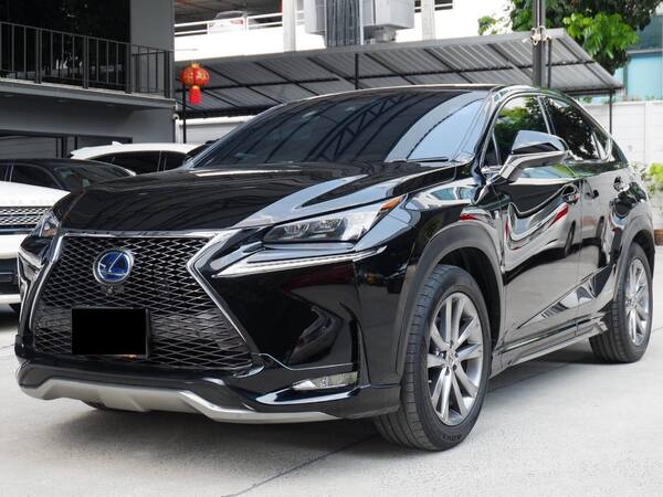 LEXUS NX300H F-SPORT