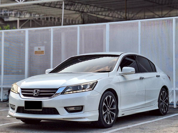 HONDA  ACCORD G9 2.0 EL