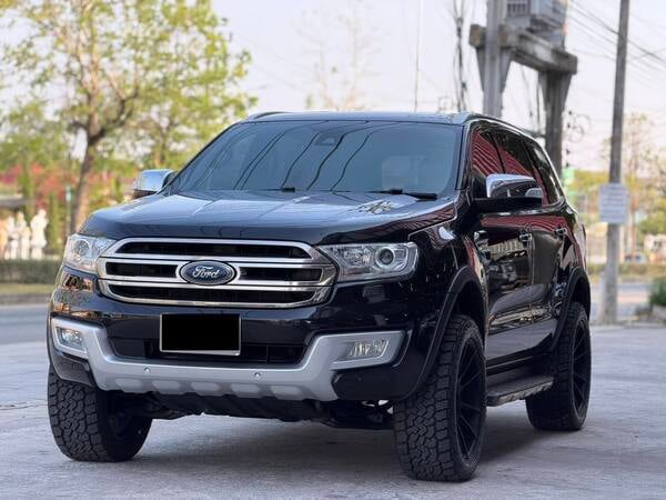 FORD EVEREST 3.2 TITANIUM PLUS 4WD