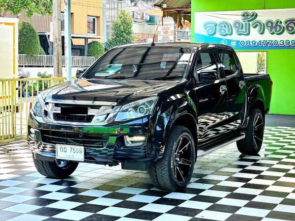 ISUZU D MAX