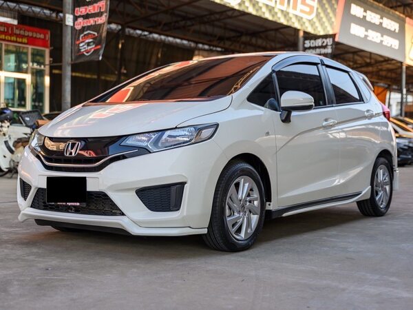 HONDA JAZZ 1.5 V AUTO