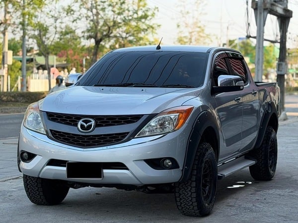 MAZDA BT50 3.2MT 4X4WD