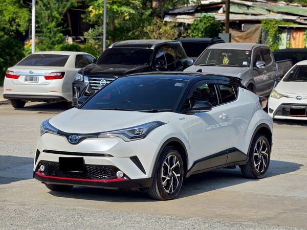 TOYOTA C-HR 1.8 HYBRID HV MID