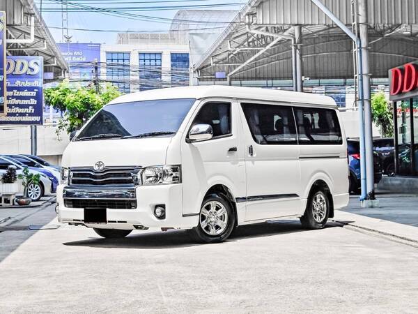 TOYOTA VENTURY 30 G TOYATA 