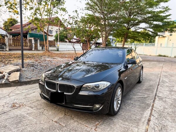 BMW 523I HIGHLINES