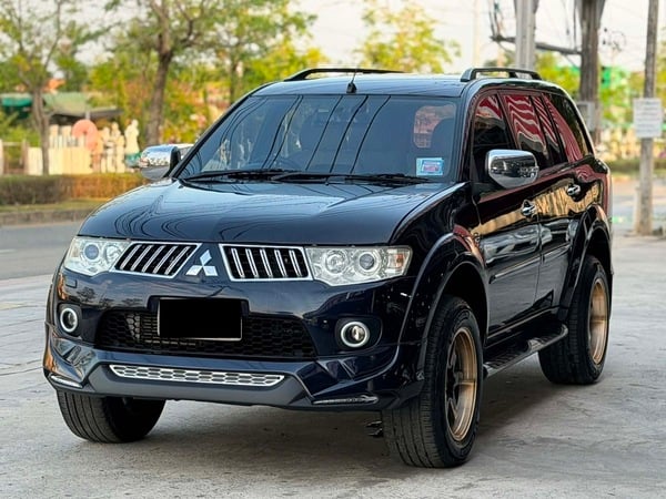 MITSUBISHI PAJERO 2.5GT ดีเซล ขับ2WD TOP